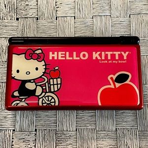 Original Nintendo DS with Hello Kitty Skin